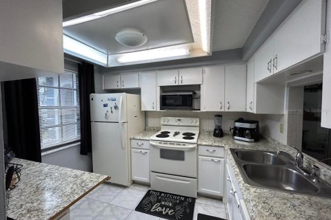 Copropriété à vendre à New Port Richey, Floride: 2 chambres, 77.2 m2 № 1722299 - photo 6