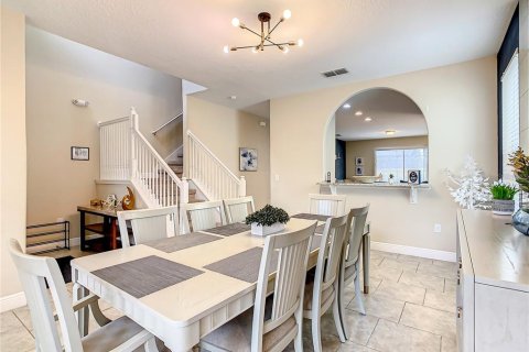 Casa en venta en Davenport, Florida, 5 dormitorios, 257.99 m2 № 1521011 - foto 4