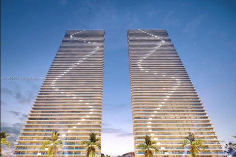 Condo in Miami, Florida, 4 bedrooms  № 2003046 - photo 14