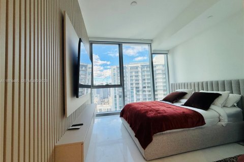 Condo in Miami, Florida, 1 bedroom  № 2052894 - photo 10