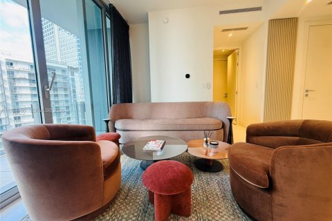 Condo in Miami, Florida, 1 bedroom  № 2052894 - photo 7