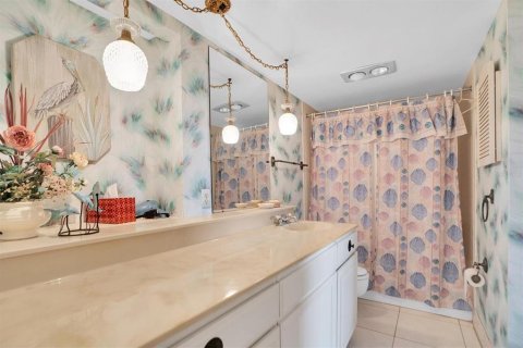 Copropriété à vendre à Saint Pete Beach, Floride: 2 chambres, 107.77 m2 № 1675251 - photo 9
