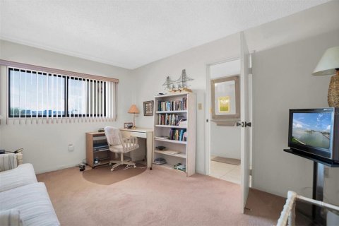 Copropriété à vendre à Saint Pete Beach, Floride: 2 chambres, 107.77 m2 № 1675251 - photo 11