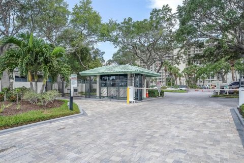 Copropriété à vendre à Saint Pete Beach, Floride: 2 chambres, 107.77 m2 № 1675251 - photo 25