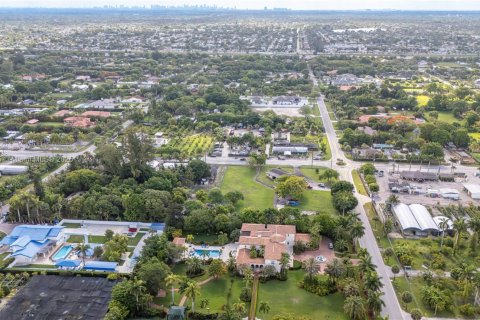 Terreno en venta en Miami, Florida № 1779409 - foto 15