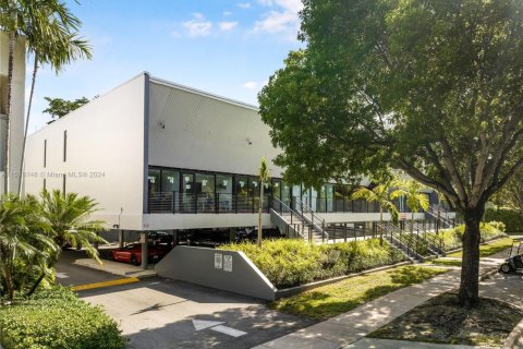 Commercial property in Key Biscayne, Florida № 1729991 - photo 3