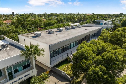 Commercial property in Key Biscayne, Florida № 1729991 - photo 18