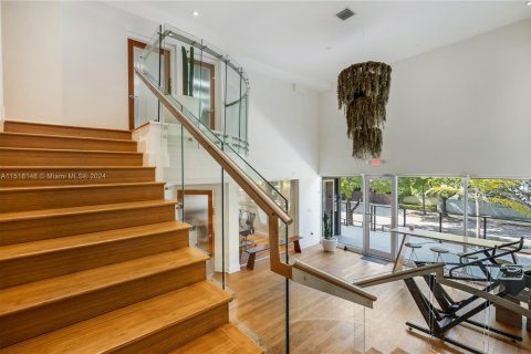 Commercial property in Key Biscayne, Florida № 1729991 - photo 22