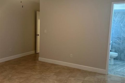 House in Port Charlotte, Florida 3 bedrooms, 163.04 sq.m. № 1670787 - photo 17