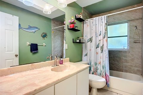 Casa en venta en Port Charlotte, Florida, 3 dormitorios, 152.17 m2 № 1902035 - foto 25