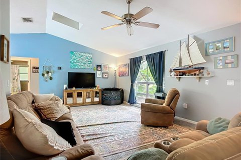 Casa en venta en Port Charlotte, Florida, 3 dormitorios, 152.17 m2 № 1902035 - foto 6