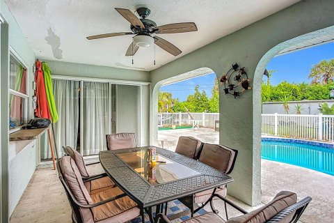 Casa en venta en Port Charlotte, Florida, 3 dormitorios, 152.17 m2 № 1902035 - foto 29