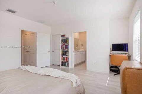 Touwnhouse à louer à Homestead, Floride: 4 chambres, 178.74 m2 № 1940800 - photo 11