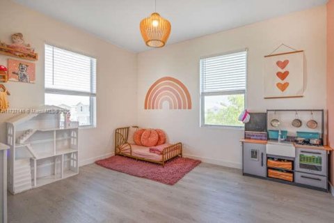 Touwnhouse à louer à Homestead, Floride: 4 chambres, 178.74 m2 № 1940800 - photo 5