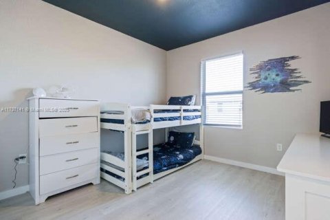 Touwnhouse à louer à Homestead, Floride: 4 chambres, 178.74 m2 № 1940800 - photo 4