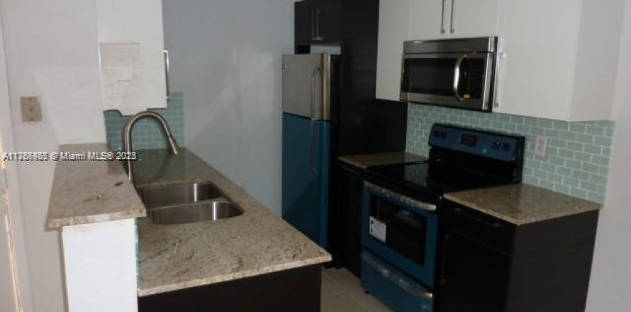 Condo à Miami, Floride, 1 chambre № 1731530