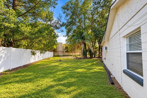 House in Orlando, Florida 4 bedrooms, 184.88 sq.m. № 2391328 - photo 20