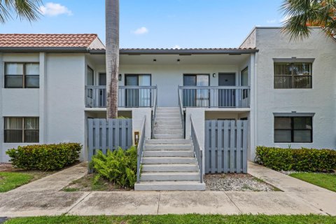 Condominio en alquiler en Delray Beach, Florida, 2 dormitorios, 83.52 m2 № 2268983 - foto 2