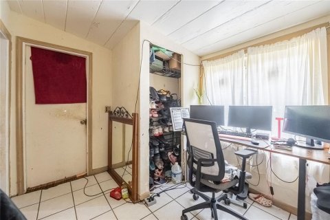 House in Lakeland, Florida 3 bedrooms, 70.05 sq.m. № 1912724 - photo 11