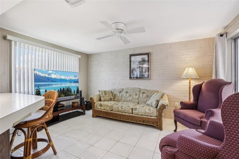 Casa en venta en Holiday, Florida, 2 dormitorios, 133.97 m2 № 1780917 - foto 11