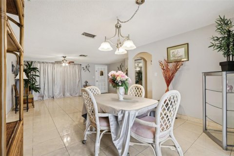 Casa en venta en Holiday, Florida, 2 dormitorios, 133.97 m2 № 1780917 - foto 18