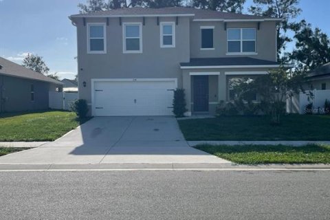 Villa ou maison à vendre à Deltona, Floride: 5 chambres, 241.64 m2 № 2415460 - photo 2