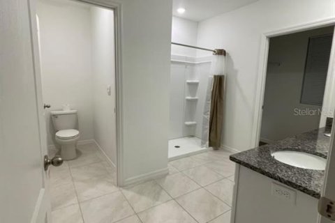 Villa ou maison à vendre à Deltona, Floride: 5 chambres, 241.64 m2 № 2415460 - photo 20