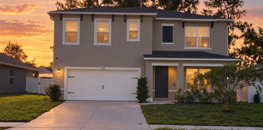 Villa ou maison à Deltona, Floride 5 chambres, 241.64 m2 № 2415460