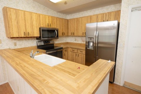 Condo in Sarasota, Florida, 2 bedrooms  № 1561070 - photo 15