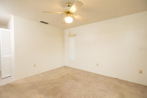 Condo in Sarasota, Florida, 2 bedrooms  № 1561070 - photo 25