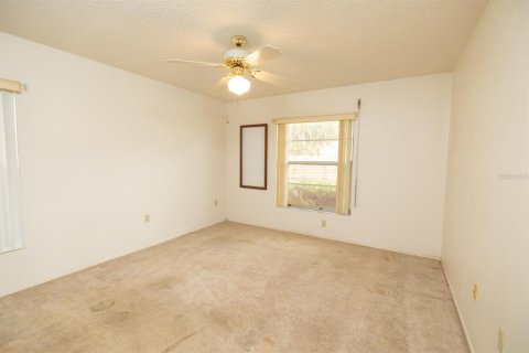 Condo in Sarasota, Florida, 2 bedrooms  № 1561070 - photo 23