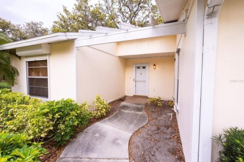 Condo in Sarasota, Florida, 2 bedrooms  № 1561070 - photo 5