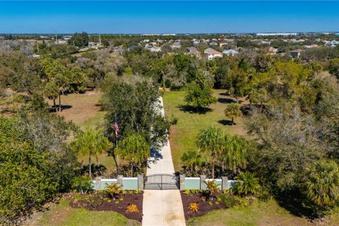 Casa en venta en Punta Gorda, Florida, 4 dormitorios, 328.22 m2 № 2233684 - foto 9