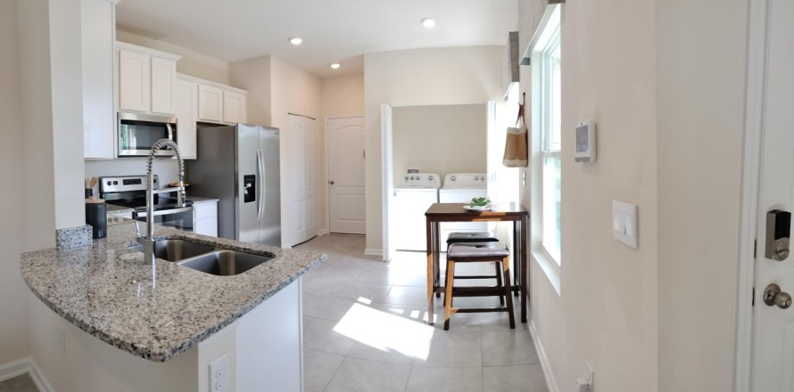 Villa ou maison à BRIDGEWATER à Jupiter, Floride 3 chambres, 139.54 m2 № 883678