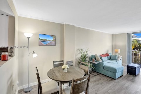 Copropriété à vendre à Fort Lauderdale, Floride: 2 chambres, 78.04 m2 № 2063675 - photo 17