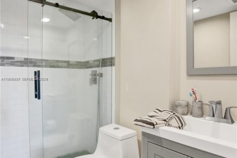 Copropriété à vendre à Fort Lauderdale, Floride: 2 chambres, 78.04 m2 № 2063675 - photo 14
