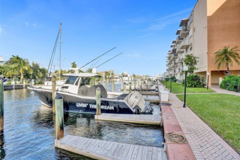 Copropriété à vendre à Fort Lauderdale, Floride: 2 chambres, 78.04 m2 № 2063675 - photo 6