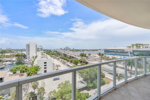 Condo in Fort Lauderdale, Florida, 2 bedrooms  № 1878759 - photo 16