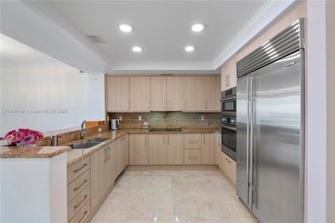 Condo in Fort Lauderdale, Florida, 2 bedrooms  № 1878759 - photo 4