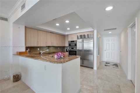 Condo in Fort Lauderdale, Florida, 2 bedrooms  № 1878759 - photo 6