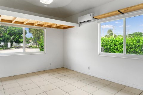 Снять в аренду виллу или дом в Форт-Лодердейл, Флорида 3 спальни, 91.04м2, № 1929776 - фото 20