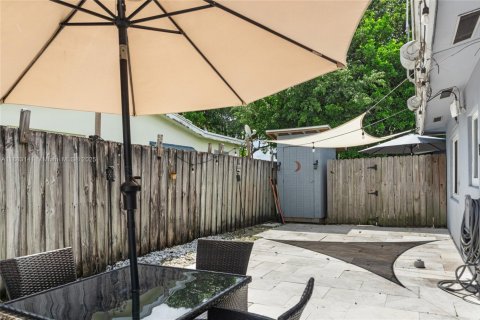 Снять в аренду виллу или дом в Форт-Лодердейл, Флорида 3 спальни, 91.04м2, № 1929776 - фото 5