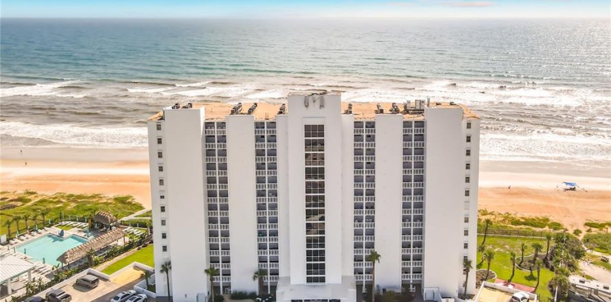 Condo in Ormond Beach, Florida, 2 bedrooms № 2342145
