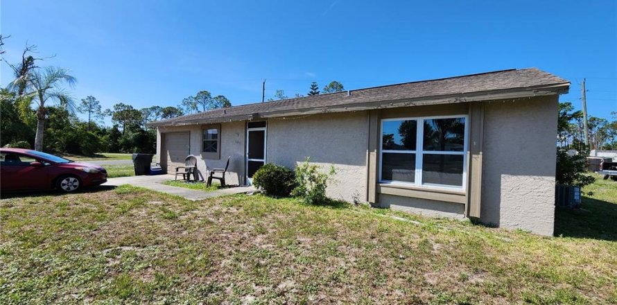 Casa en North Port, Florida 2 dormitorios, 85.84 m2 № 1765419