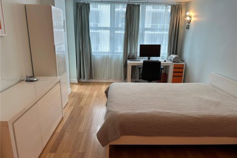Condominio en venta en Miami Beach, Florida, 2 dormitorios, 118.08 m2 № 1882073 - foto 16