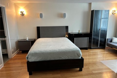 Condominio en venta en Miami Beach, Florida, 2 dormitorios, 118.08 m2 № 1882073 - foto 5