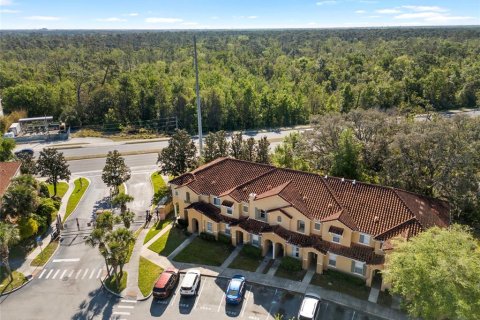 Снять в аренду таунхаус в Киссимми, Флорида 9 комнат, 126.53м2, № 1725089 - фото 18