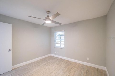 Townhouse in Orlando, Florida 3 bedrooms, 105.17 sq.m. № 2114563 - photo 24