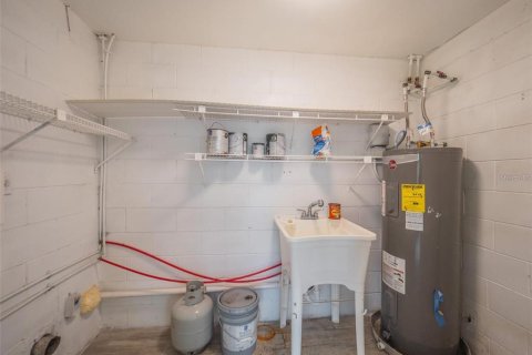 Townhouse in Orlando, Florida 3 bedrooms, 105.17 sq.m. № 2114563 - photo 29