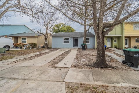 Townhouse in Orlando, Florida 3 bedrooms, 105.17 sq.m. № 2114563 - photo 2